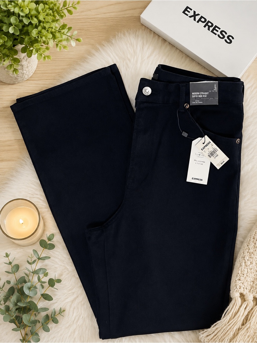 ✨ NWT Express Modern Straight Super High Rise Jeans – Size 12/14/16 Long  ✨